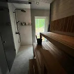 Luxury House Vaahtoranta On The Shore * Куопио