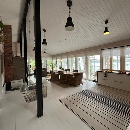 Luxury House Vaahtoranta On The Shore 빌라 *