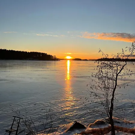 Luxury House Vaahtoranta On The Shore Kuopio