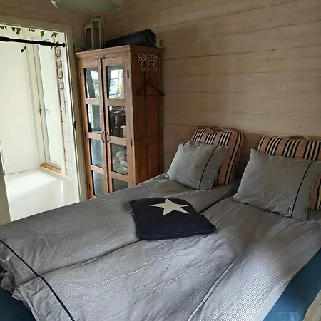 Luxury House Vaahtoranta On The Shore Villa