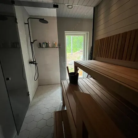 Luxury House Vaahtoranta On The Shore * 쿠오피오