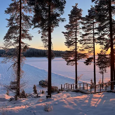 Luxury House Vaahtoranta On The Shore Kuopio