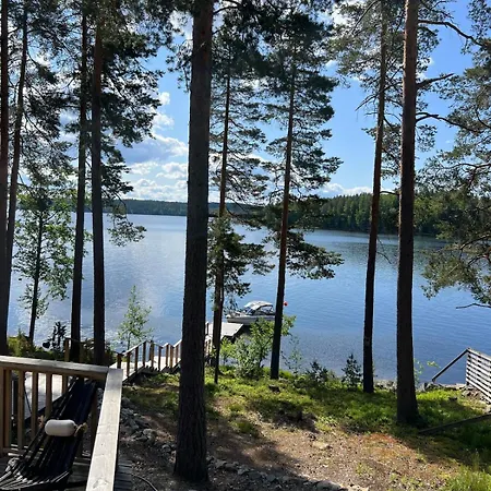 Luxury House Vaahtoranta On The Shore *