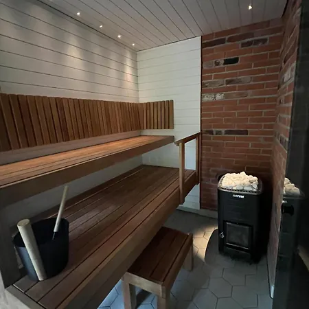 빌라 Luxury House Vaahtoranta On The Shore 쿠오피오