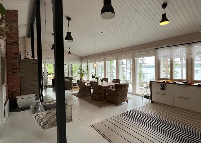 Luxury House Vaahtoranta On The Shore Villa *