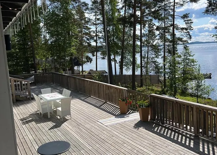 Luxury House Vaahtoranta On The Shore Villa