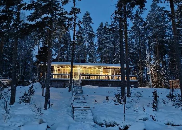 Villa Luxury House Vaahtoranta On The Shore *