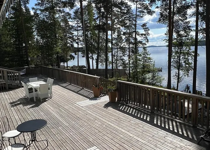 Villa Luxury House Vaahtoranta On The Shore Kuopio