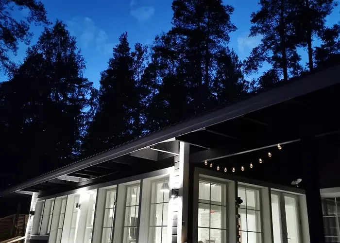 Luxury House Vaahtoranta On The Shore Kuopio